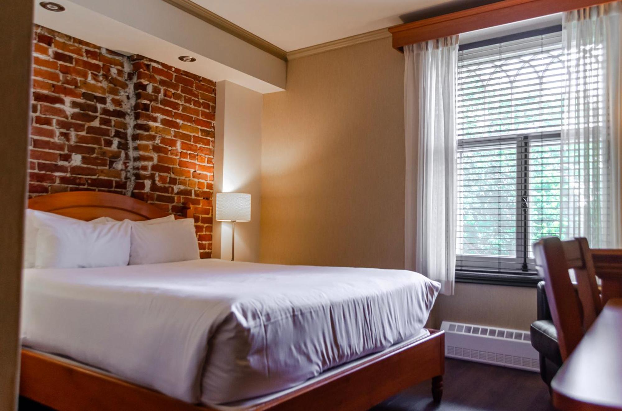 Hotel Chateau Bellevue Quebec City Exterior photo